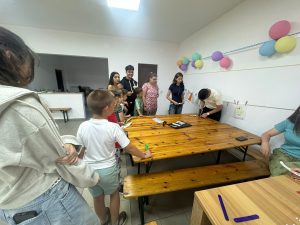 Universul zâmbetelor libere: Gânduri de coordonator la finalul unei săptămâni magice