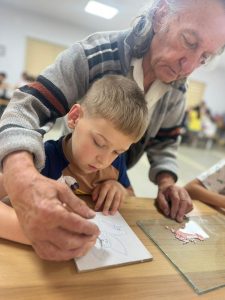 Participanții și voluntarii Taberei de creație „Aripi de Înger”, Ediția a XIX-a, Seria a III-a, 6-10 iulie 2026 Participanții și voluntarii Taberei de creație „Aripi de Înger”, Ediția a XIX-a, Seria a III-a, 6-10 iulie 2026