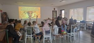 Tabăra „Aripi de Înger” – un spațiu al educației prin bucurie Tabăra „Aripi de Înger” – un spațiu al educației prin bucurie