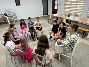 Jurnal de tabără: Miercuri, împreună în lumea jocului și a creativității