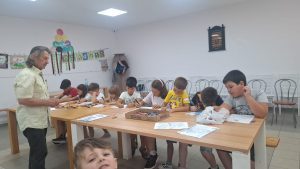 Luni, copiii participanți la tabăra „Aripi de Înger” Luni, copiii participanți la tabăra „Aripi de Înger”